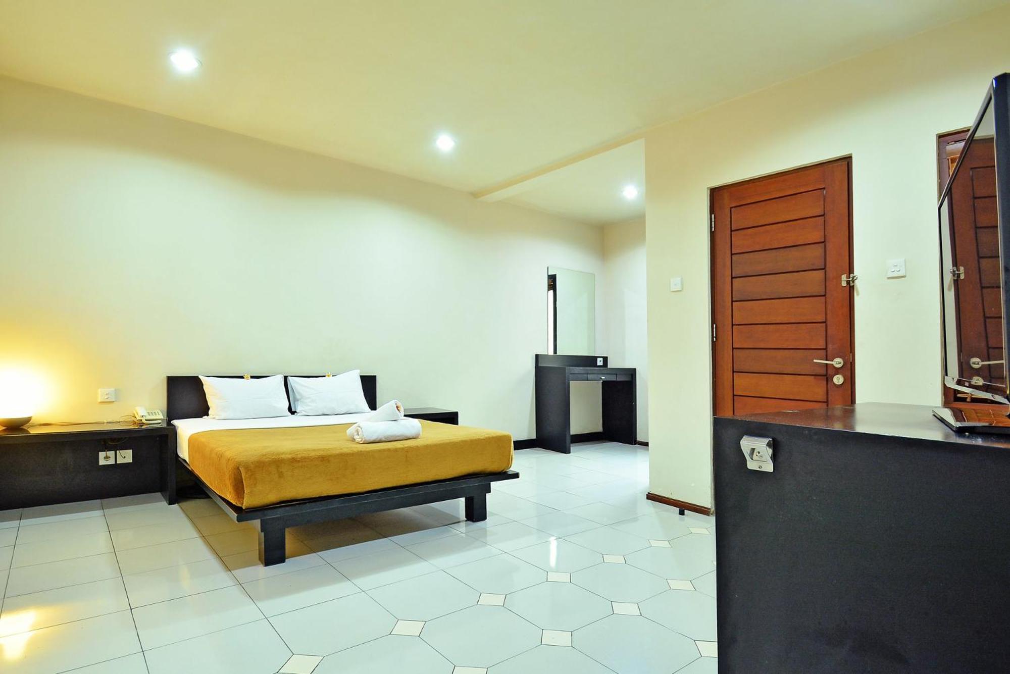 Aparthotel Taman Ayu Town House Legian Zimmer foto