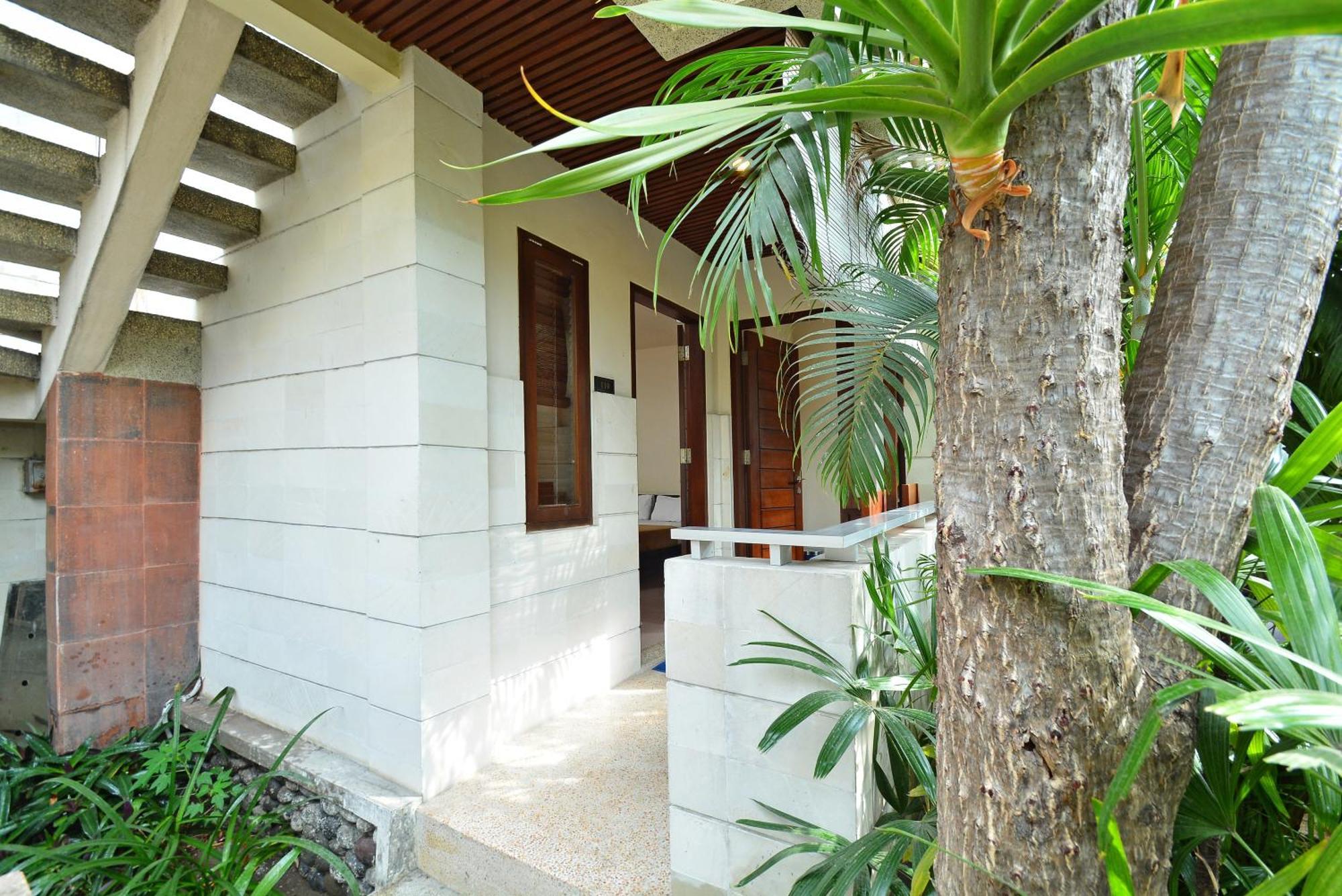Aparthotel Taman Ayu Town House Legian Zimmer foto