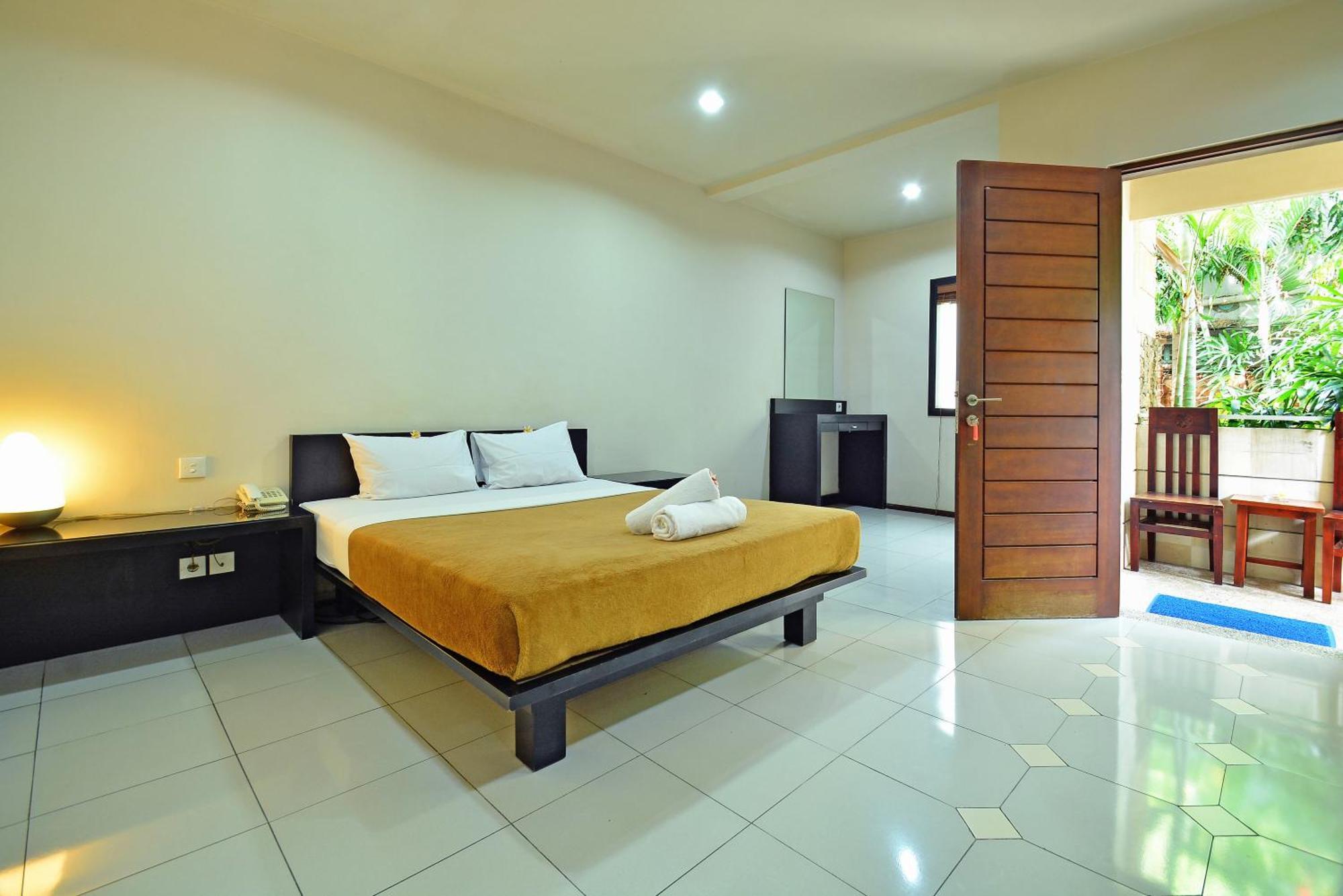 Aparthotel Taman Ayu Town House Legian Zimmer foto