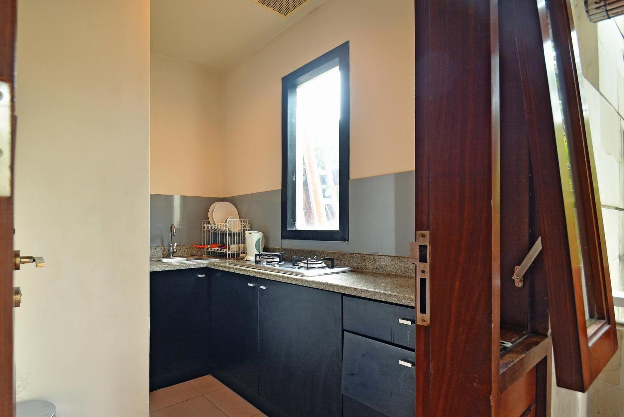 Aparthotel Taman Ayu Town House Legian Zimmer foto