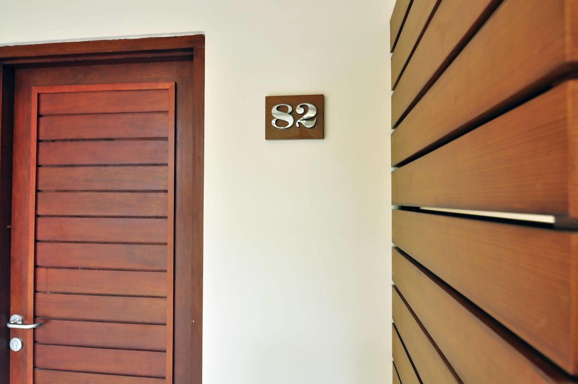 Aparthotel Taman Ayu Town House Legian Exterior foto